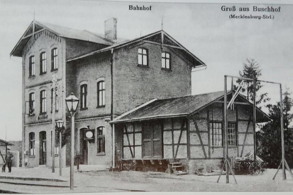 Romantisches Studio Am Waldesrand Mit Gartensauna Schwarz Exterior photo
